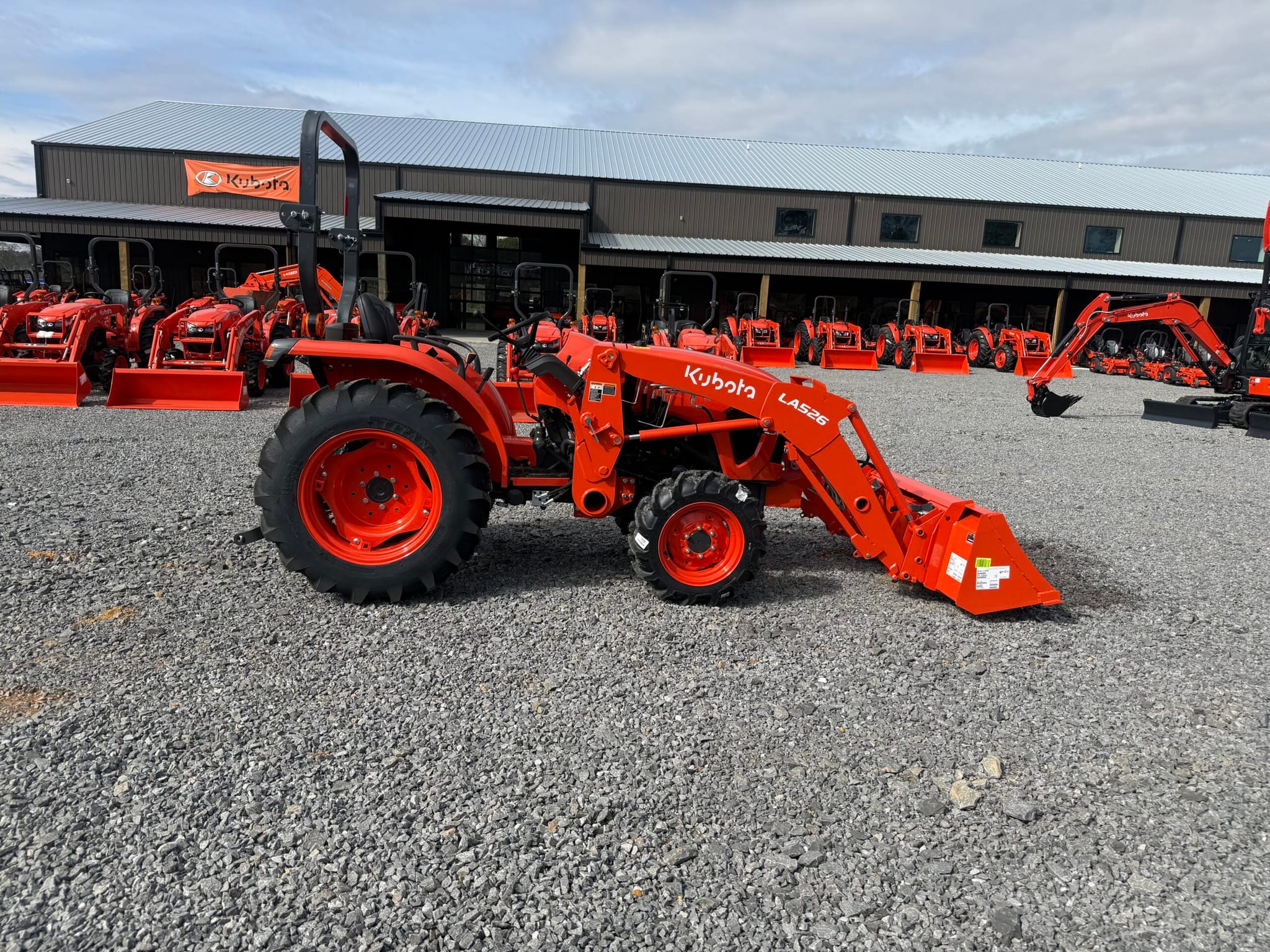 Kubota L3902DT
