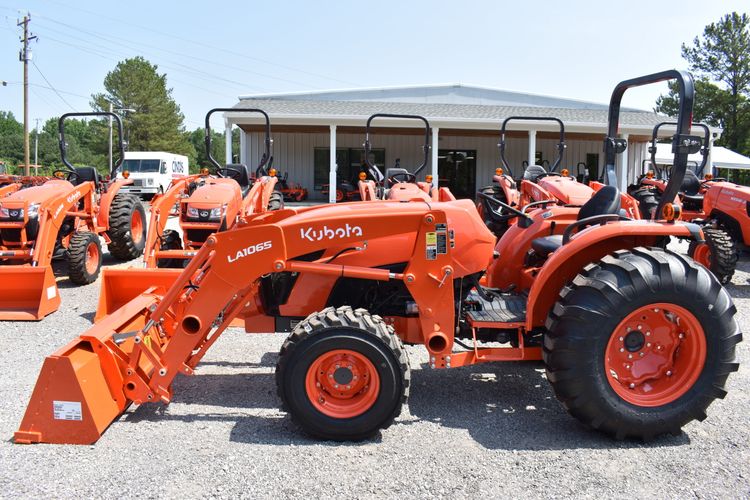 Kubota MX5400HST
