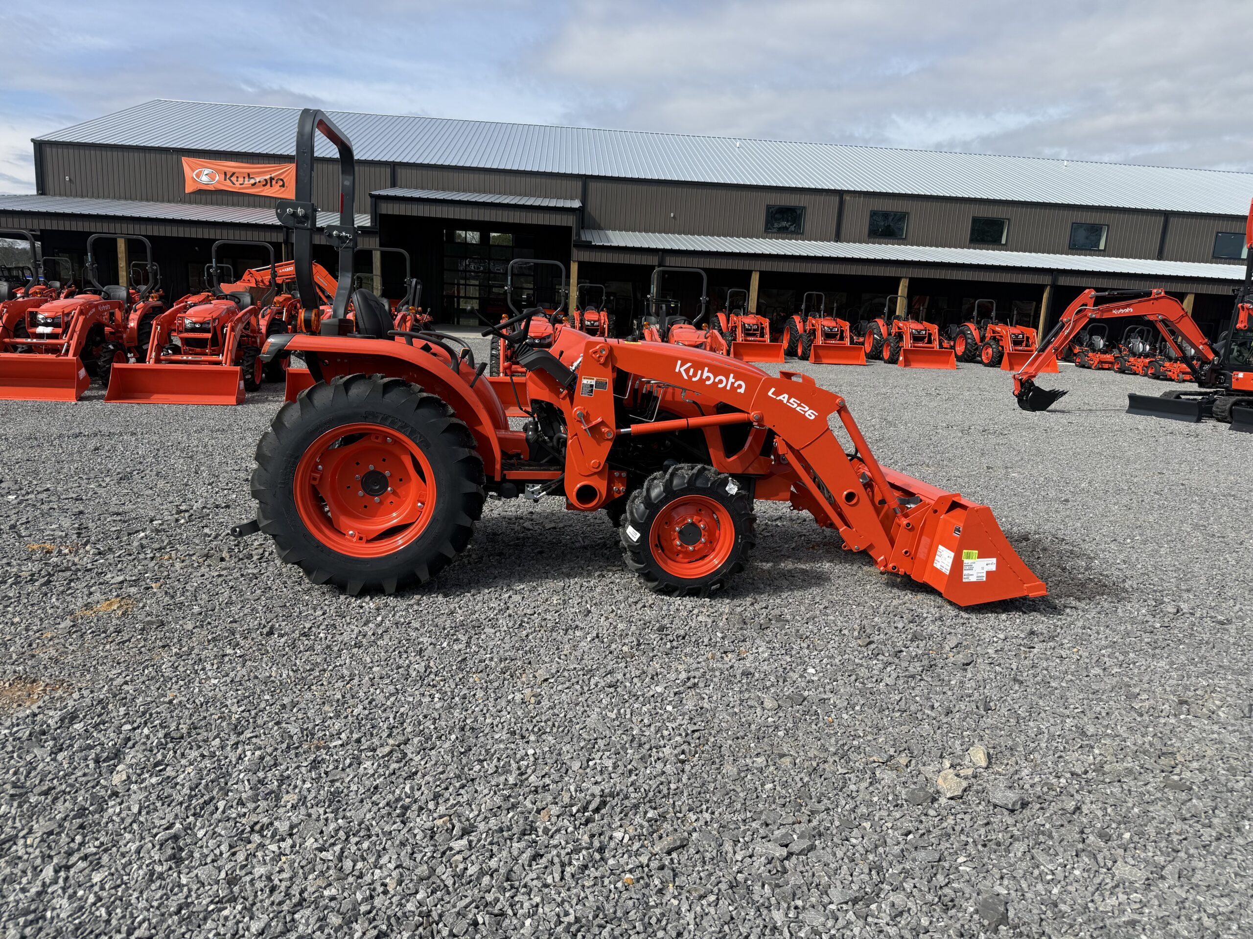 Kubota MX6000HSTC - Dixie Kubota